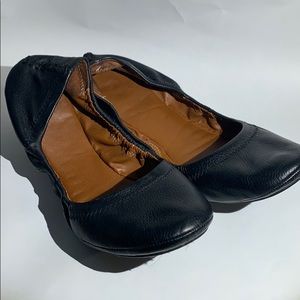 Black Lucky Brand flats